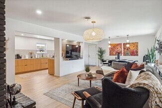 Building Photo - 9704 Lanward Dr