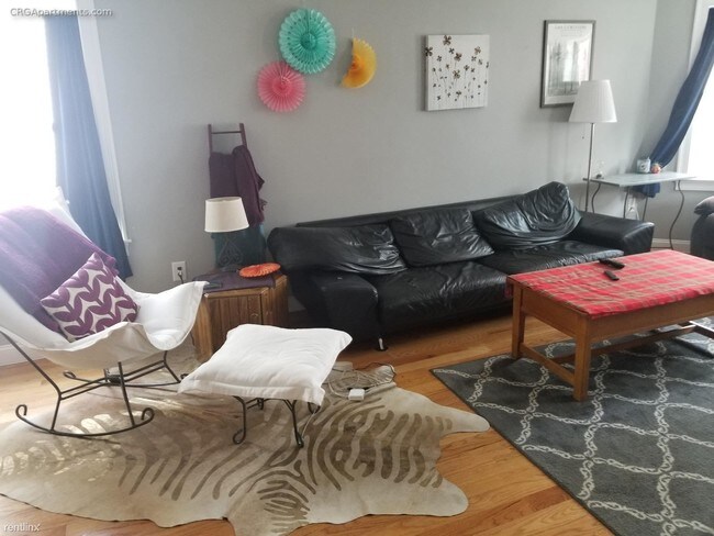 Foto del edificio - 5 br, 3 bath Apartment - 19 Calvin St # 21