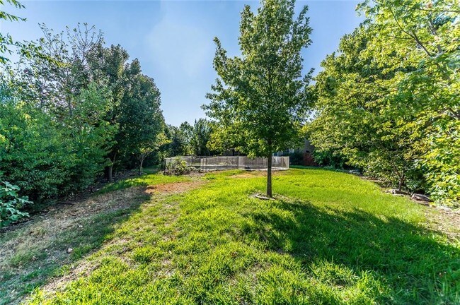 Foto del edificio - 1913 Bradford Pear Square