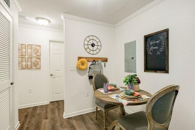 Bienvenido a casa - Tremont at 22