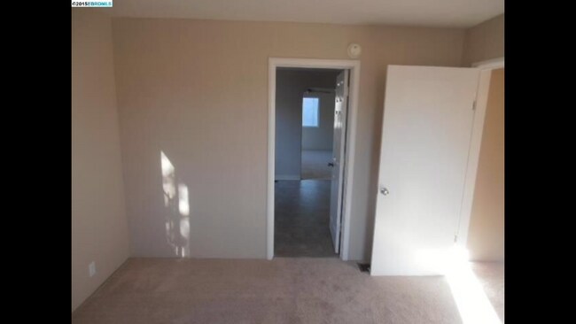 Foto del edificio - 5335 Bancroft Ave