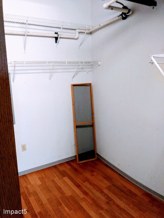Building Photo - 1308 Washington Ave