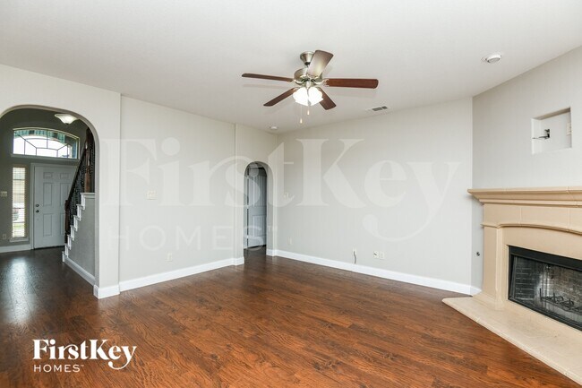 Foto del edificio - 3017 Beaver Creek Dr