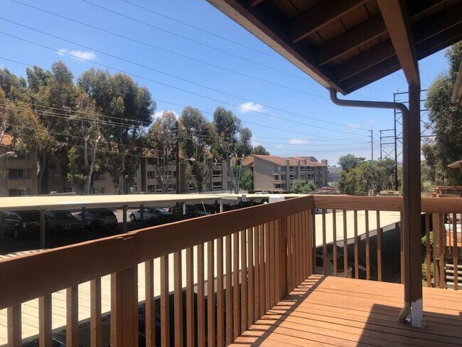 Foto del edificio - 6370 Rancho Mission Rd
