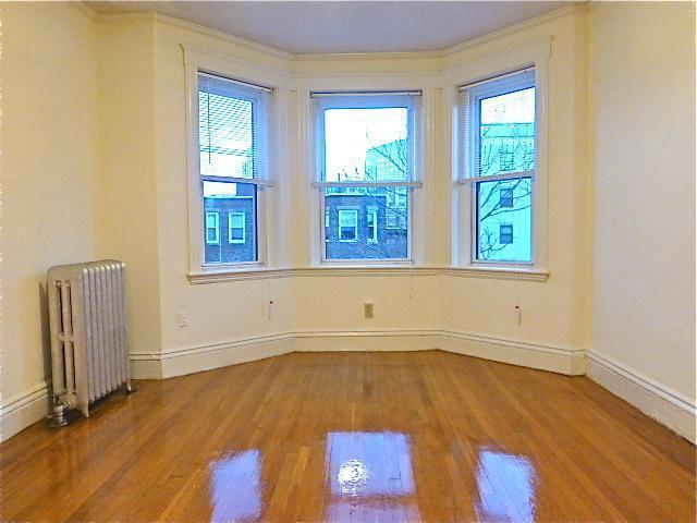 Building Photo - 60 Queensberry St