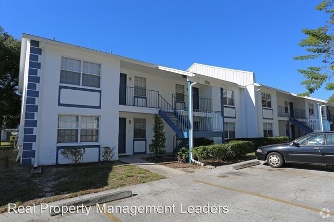 Primary Photo - 12701 N 50th St