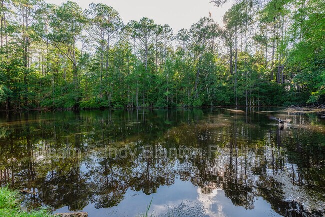 Foto del edificio - 7224 Lago Vista Ct