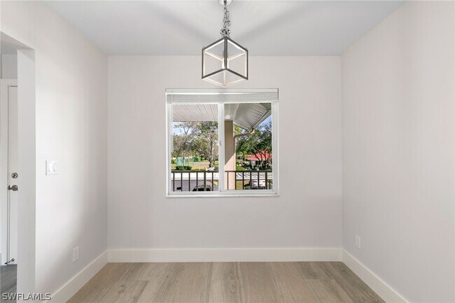 Foto del edificio - 520 Augusta Blvd