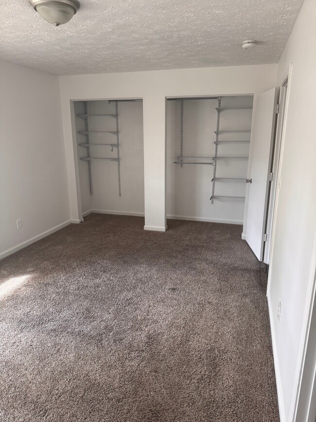 Photo - 176 Kimberly Way SW Apartment