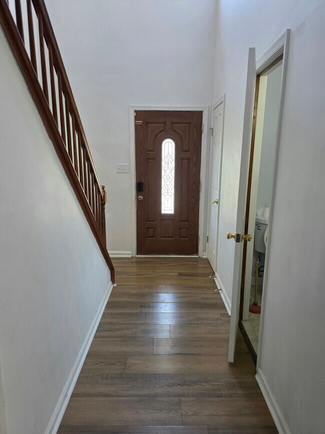 Foto del edificio - 3217 Winterberry Ct