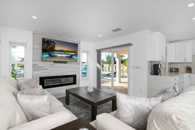 Building Photo - 27133 Edenbridge Ct