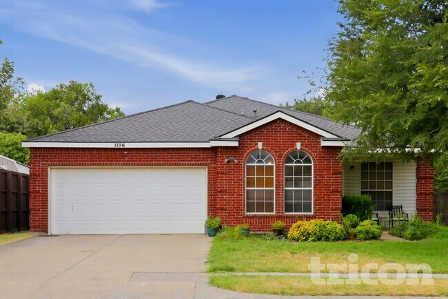 Building Photo - 1136 Roundhouse Dr