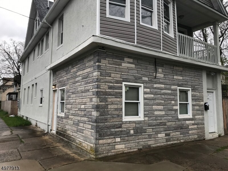 Primary Photo - 301 Manson Pl