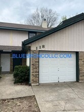 Building Photo - 118 SW Oxford Pl