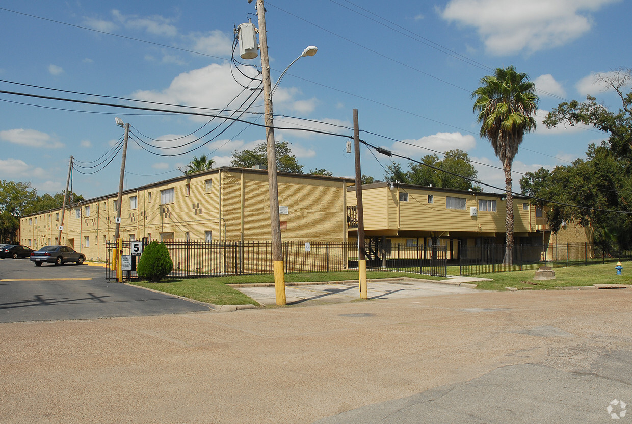 Jardín Oaks Apartaments - Garden Oaks Apartments