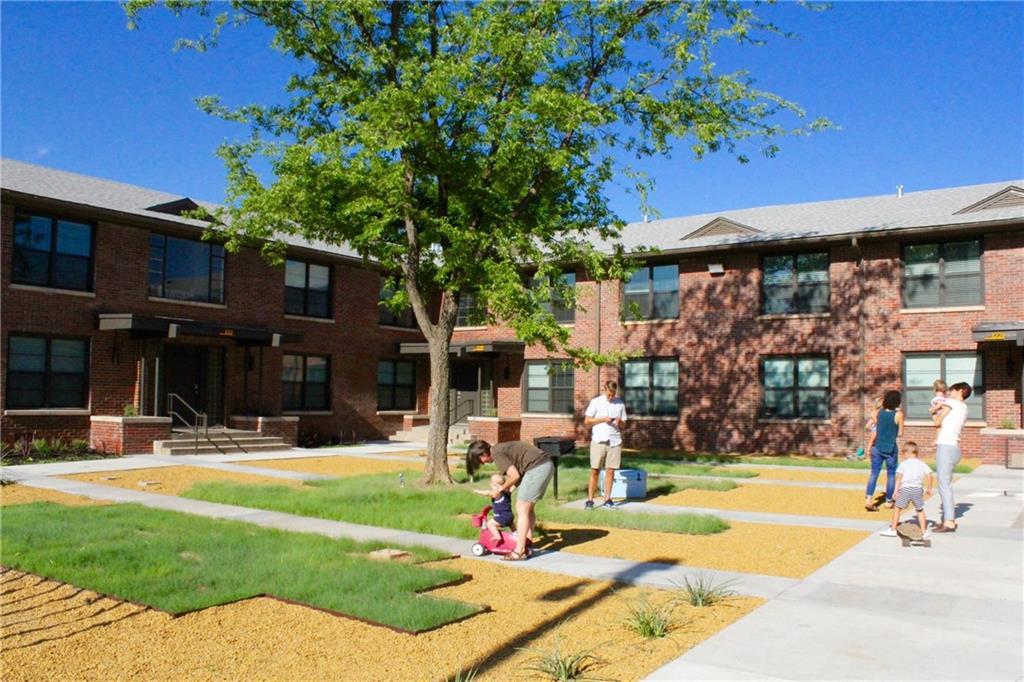Foto principal - 1201 N Blackwelder Ave