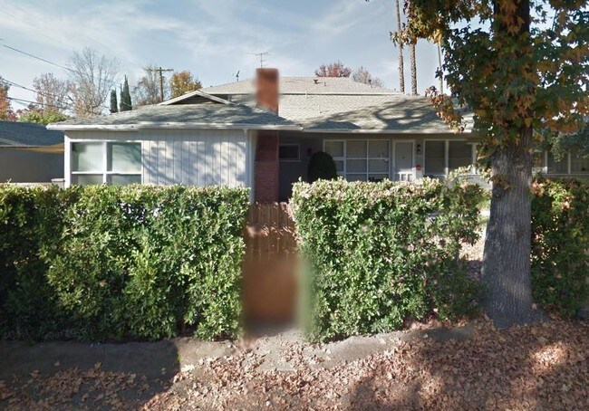 Foto del edificio - 5553 Matilija Ave