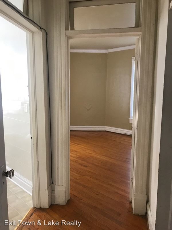 Foto del edificio - 215 N Mecklenburg Ave