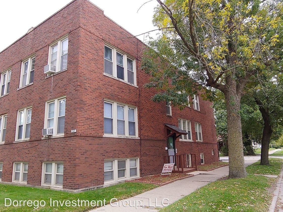 Primary Photo - 247 157th St