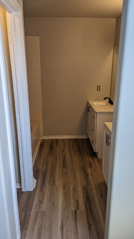 Building Photo - 8084 Parsonage Ln