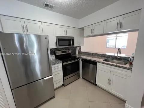 Foto del edificio - 9403 SW 138th Pl