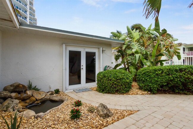 Foto del edificio - 800 Briny Ave