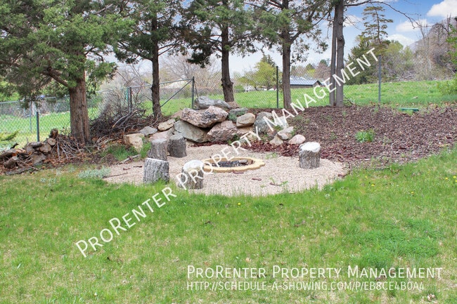 Building Photo - Updated 4 Bed, 2 Bath Ogden Home