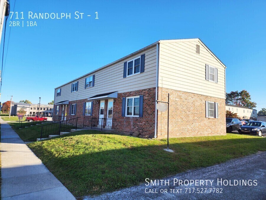 Primary Photo - 711 Randolph St