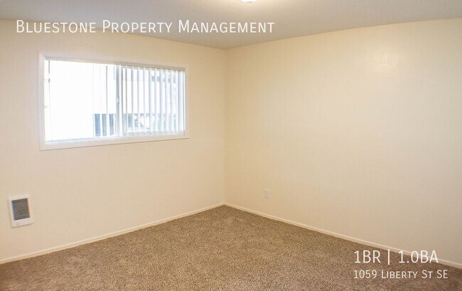 Foto del edificio - Beautiful 1 Bedroom Apartment Near Downtow...