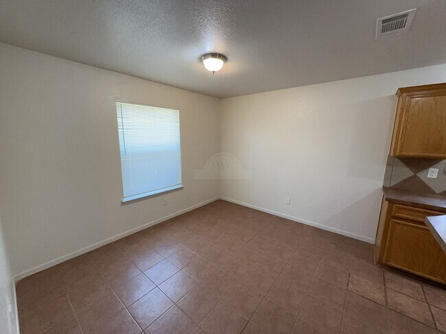 Building Photo - 1401 Trailboss Dr