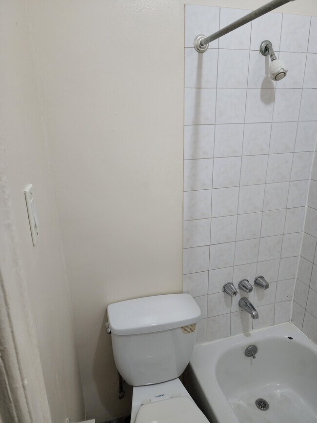 Foto del edificio - 1251 Hancock St