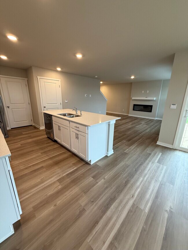 Foto del edificio - 7802 N 169th St