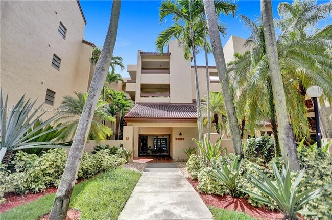 Building Photo - 9285 SW 125th Ave