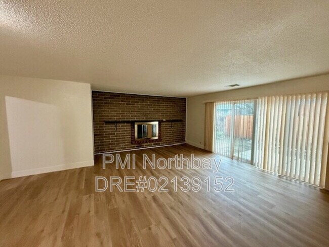 Foto del edificio - 1019 Wallace St