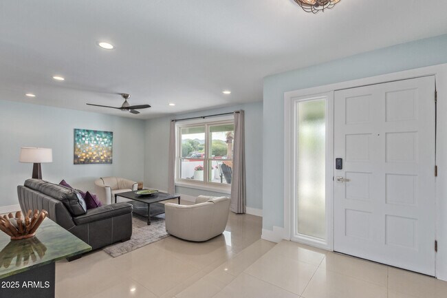 Foto del edificio - 2542 E Cochise Rd