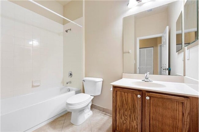 Foto del edificio - 9065 Plymouth Pl