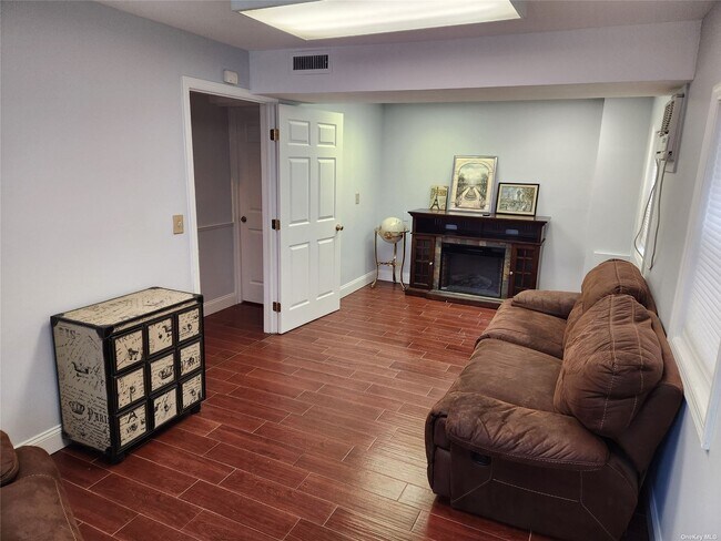 Foto del edificio - 3418 Oceanside Rd