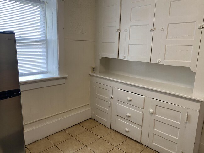 Foto del edificio - 316-322 Taylor Ave