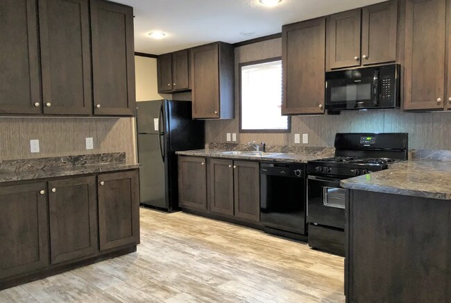 Foto del edificio - 114 Applewood Ln