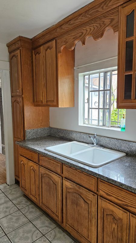 Foto del edificio - 244 W 47th Pl