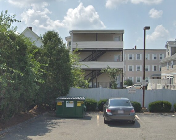 Building Photo - 21 Weitz St