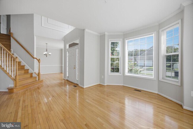 Foto del edificio - 20 Pinehurst Ln