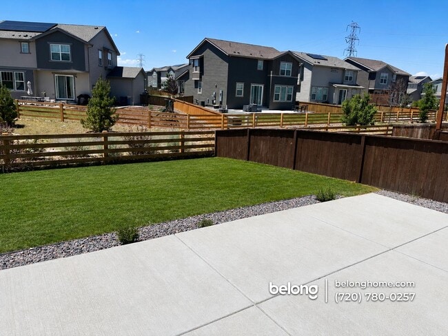 Building Photo - 10205 Uvalda St