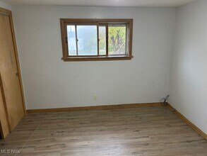 Building Photo - 451 E 156th St