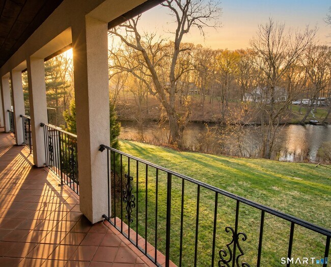 Foto del edificio - 27 Kings Hwy N