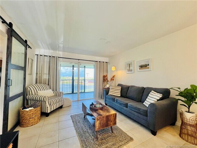 Foto del edificio - 2400 S Ocean Dr