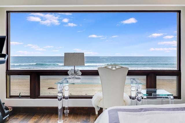 Building Photo - 2614 Ocean Front