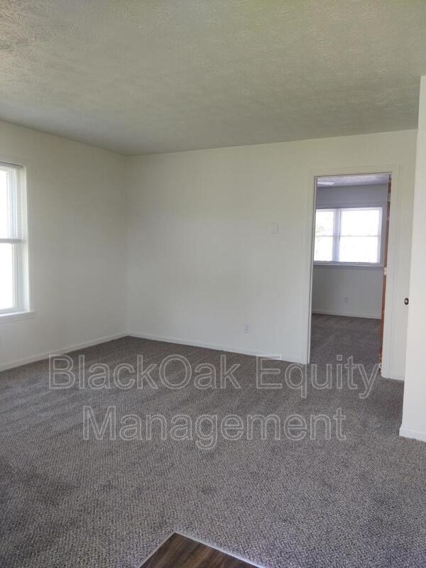 Foto del edificio - 707 Perryville St