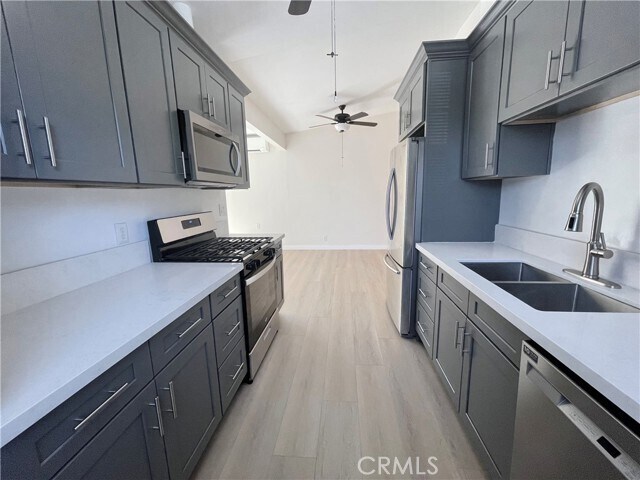 Foto del edificio - 1804 E Holly Oak Dr
