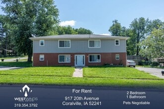 Building Photo - 917 20th Ave